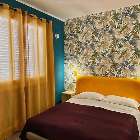 Alcivico3 Frühstückspension Civitanova Marche